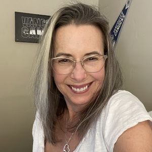 Meet your Posher, Deb